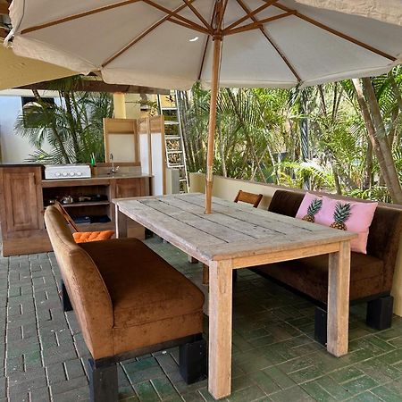 Woodstock Palmresort Curacao Вилемстад Екстериор снимка