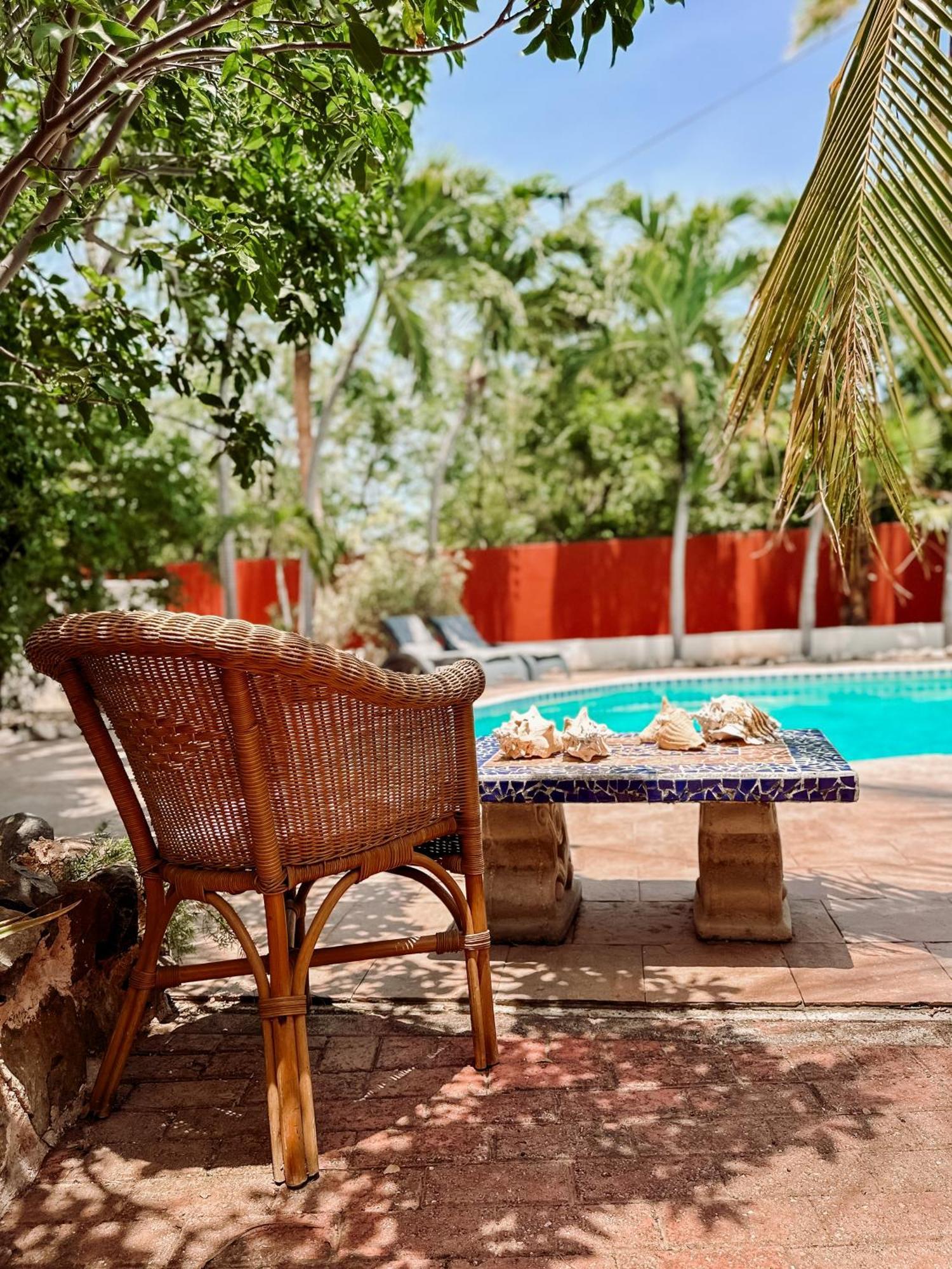 Woodstock Palmresort Curacao Вилемстад Екстериор снимка