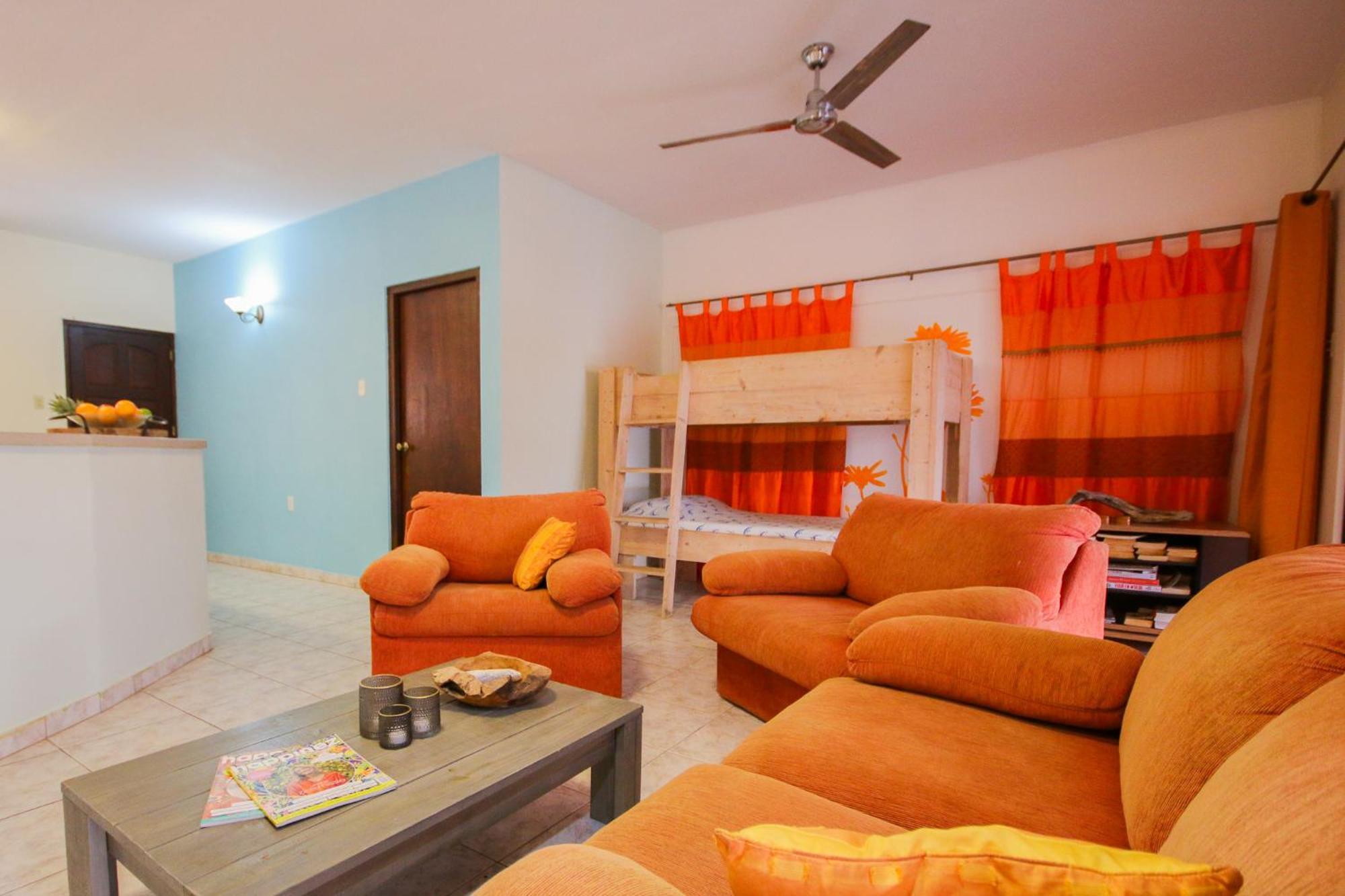 Woodstock Palmresort Curacao Вилемстад Екстериор снимка