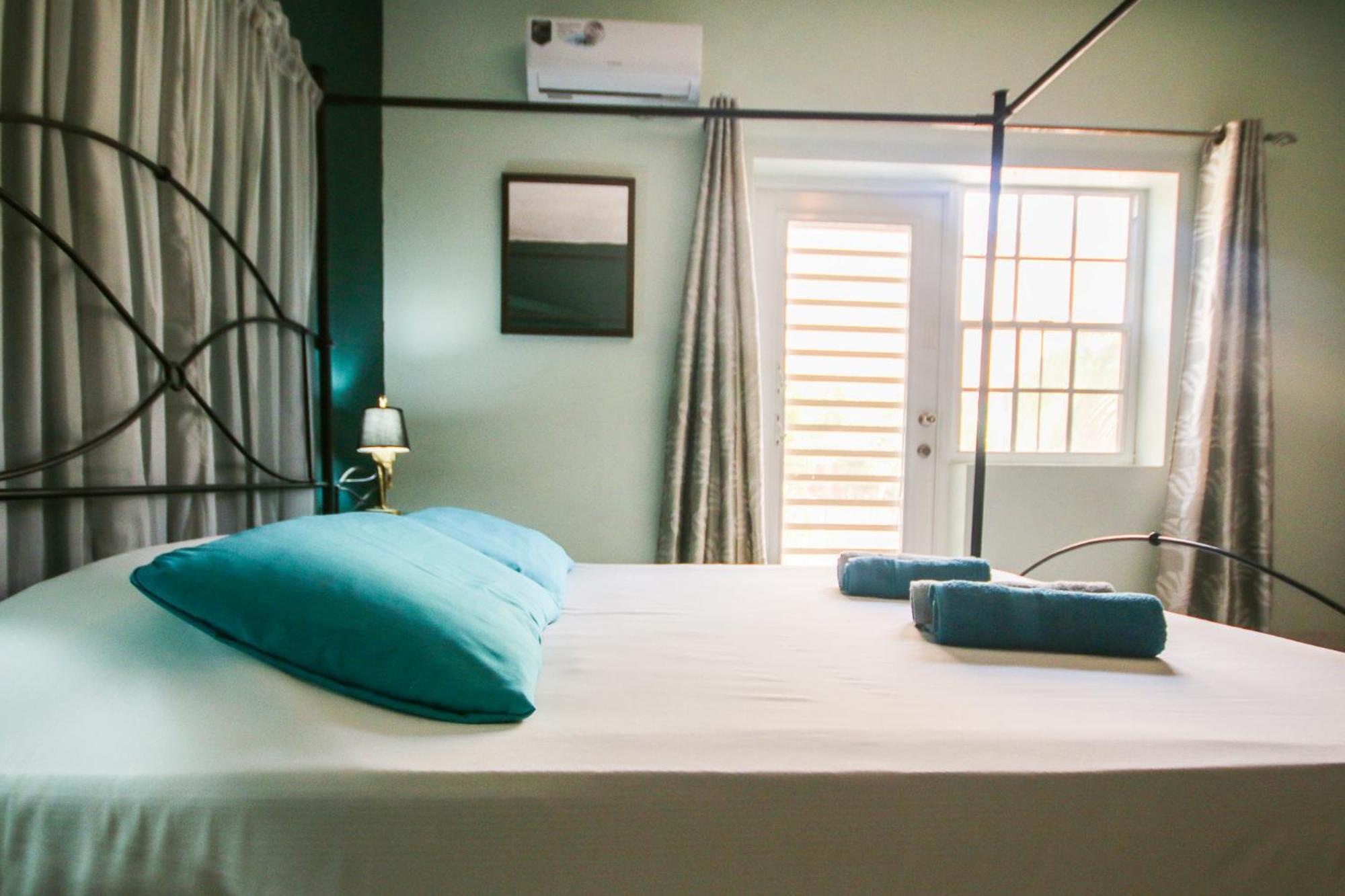 Woodstock Palmresort Curacao Вилемстад Екстериор снимка